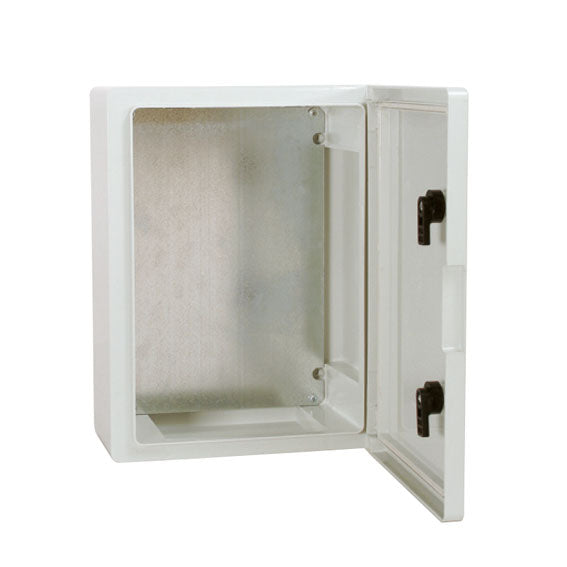 Envolvente Furka estanca IP54. Poliester. Incluye placa de montaje 1,2 mm Envolvente Furka estanca IP54. Poliester. Incluye placa de montaje 1,2 mm